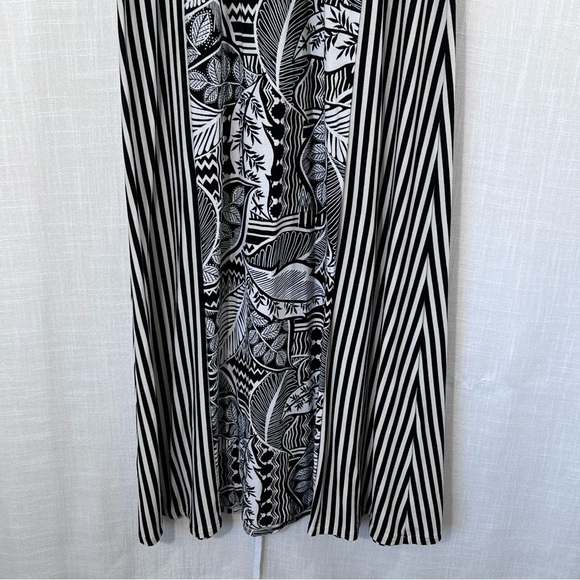 Chicos Tropical Print Flattering Stripes Halter Keyhole Tie Neck Maxi Dress 0P - Picture 5 of 15